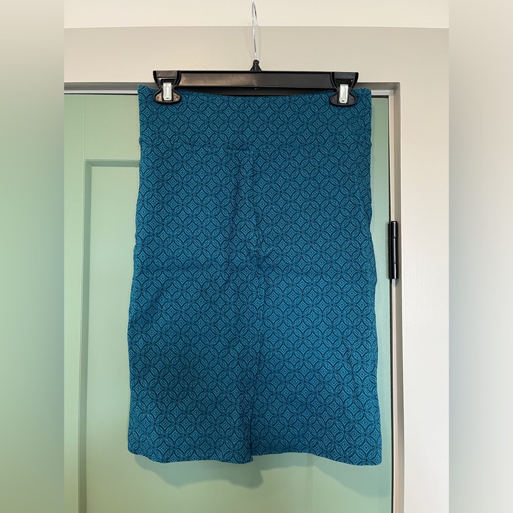 Blue Patterned Skirt - Picture 2 of 2
